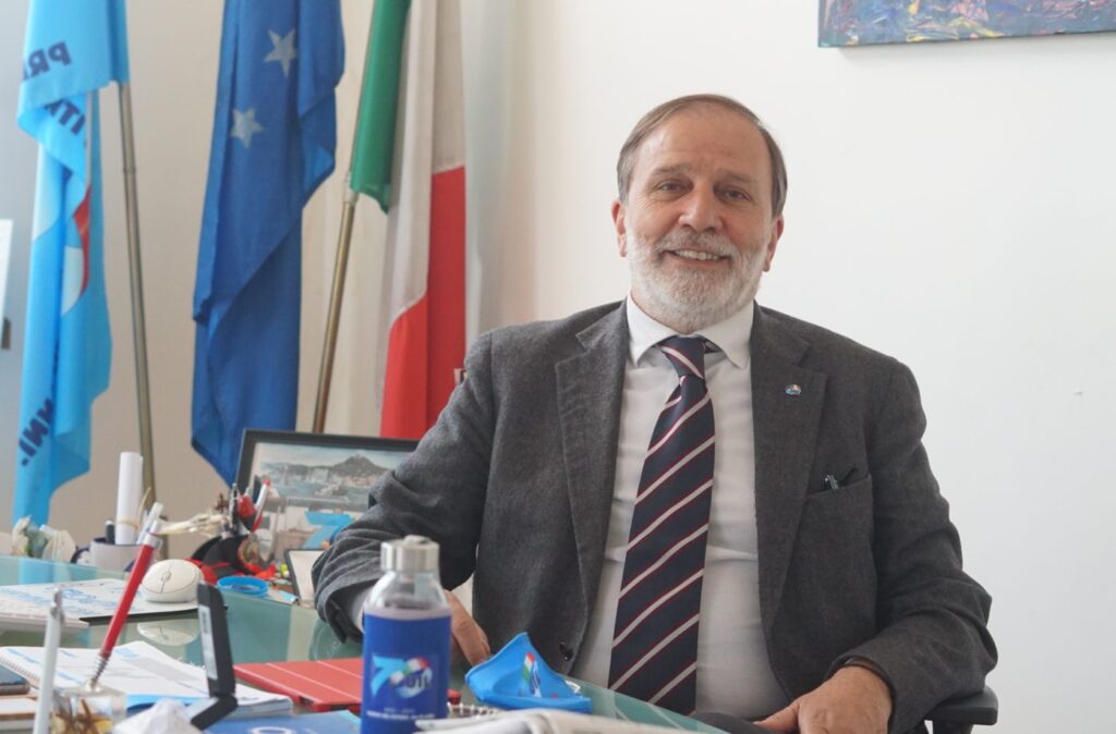 Il segretario generale Uil Campania Giovanni Sgambati