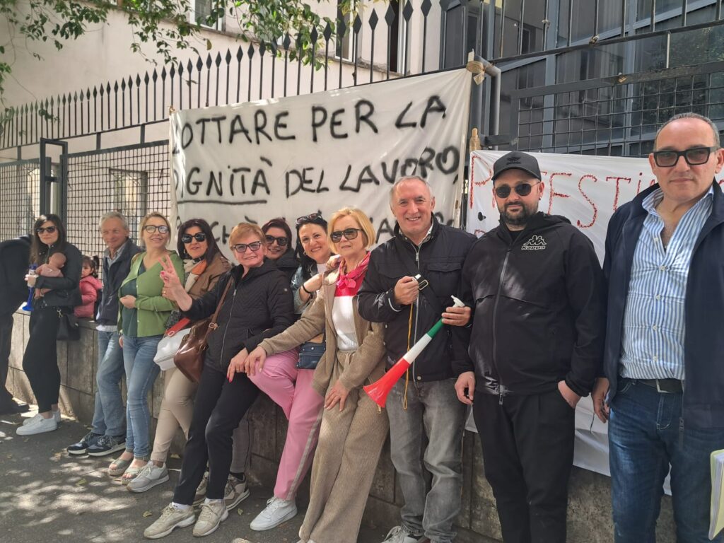 villadellerose-protesta-asl-salerno (1)