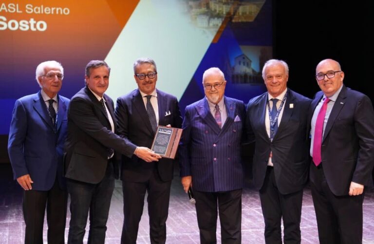 l-asl-di-salerno-riceve-il-premio-wao-per-l-eccell